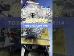Monteer de transmissie van de Toyota RAV4
