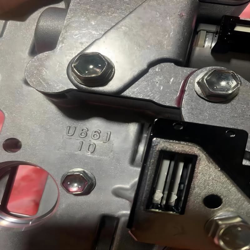 nieuwe U661E U661F automatische transmissie Valve body assembly 35410-48051 3541048051 voor 2014-2022 Toyota